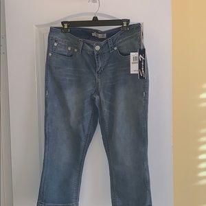 Women’s Seven Crop Pants